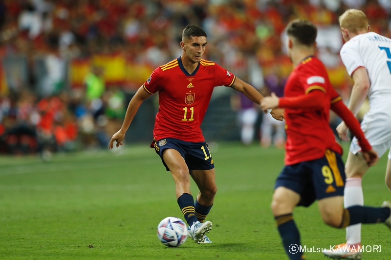 Espana_Czech_220612_0019_