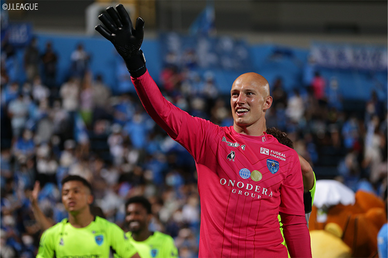 横浜FC、仙台＆新潟を連続撃破で首位返り咲き！　守護神・ブローダーセン「残り19試合これを続けていく」