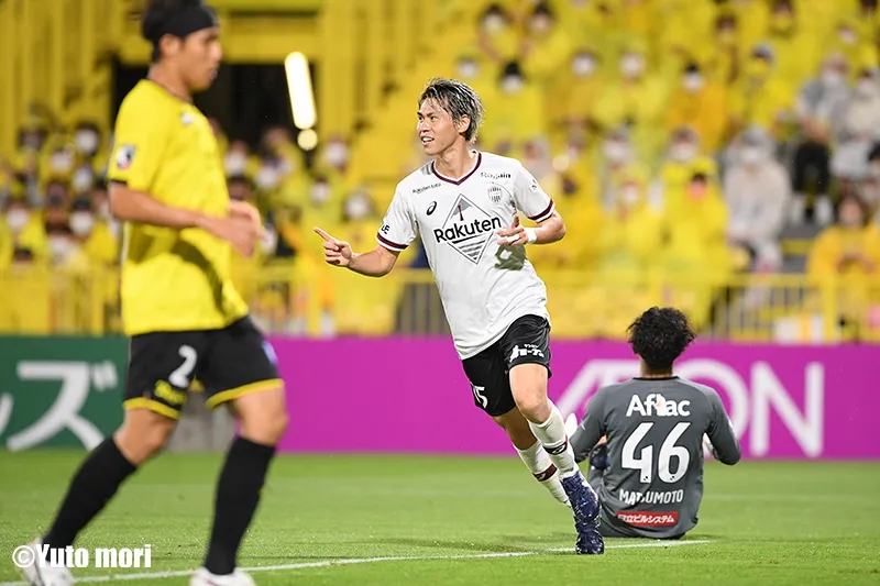 橋本拳人
