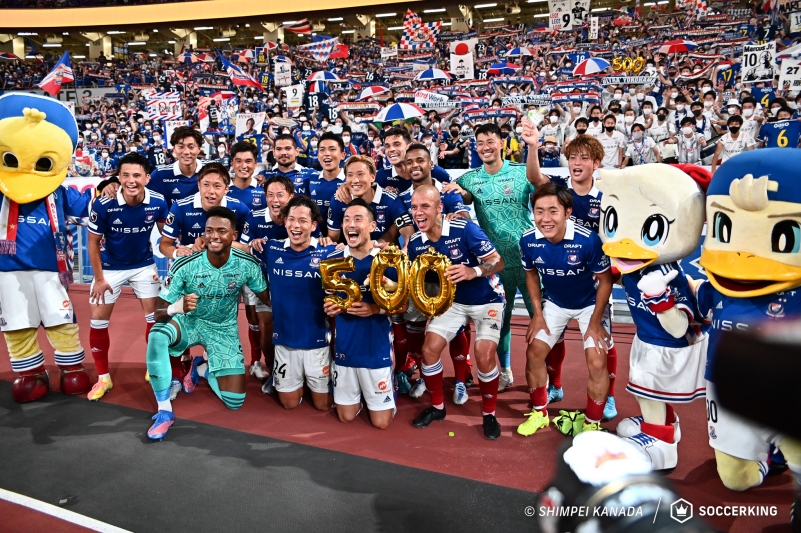横浜FMが5連勝！　鹿島も勝利、川崎Fは逆転負け…監督交代の神戸は3勝目／J1第19節