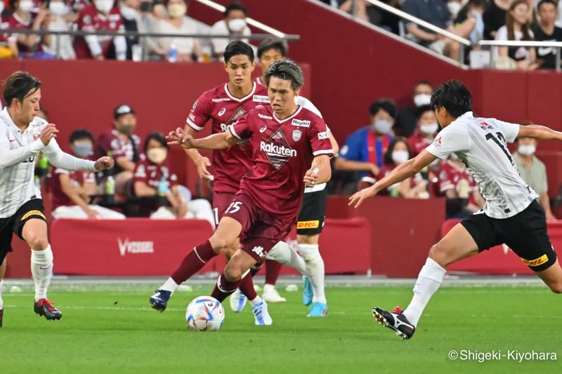 橋本拳人