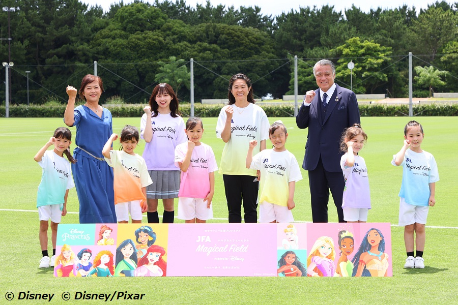 JFA×ディズニーの新プロジェクトが始動　日向坂46影山優佳が「憧れ」の澤穂希と共演、七夕に込めた願いとは？
