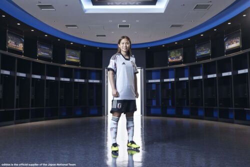 0722_220616_adi_983_re_s+