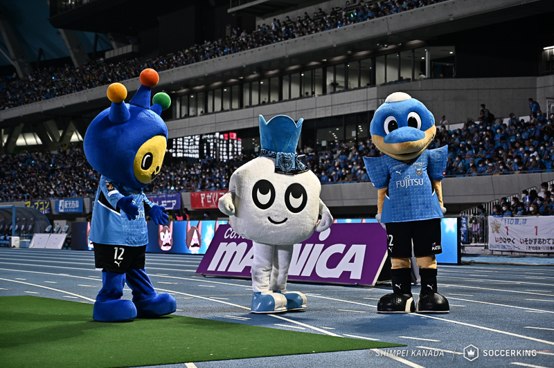 10_Z6B_0522_6048 x 4024