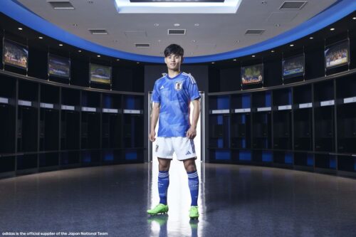 220527_adi_1222_re_s+