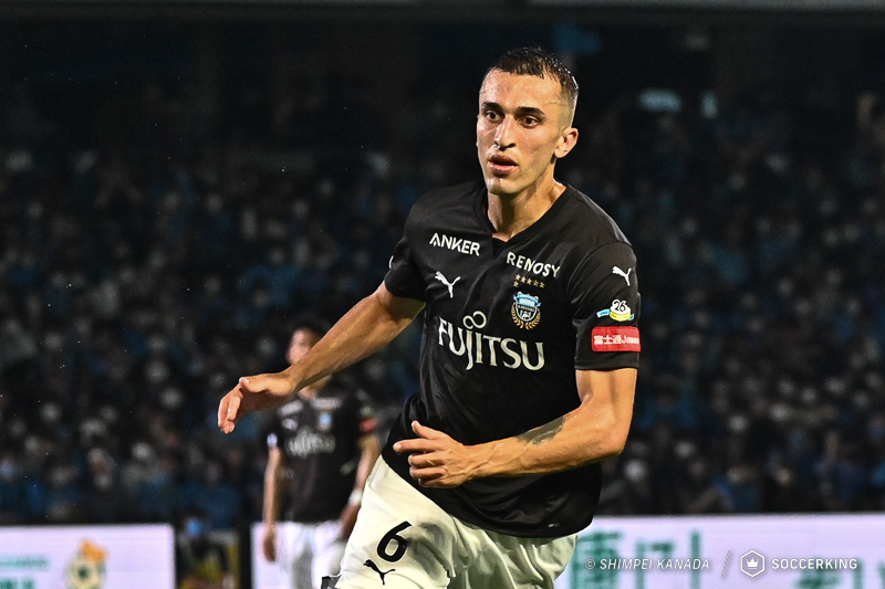 76_220827-373_3936 x 2624