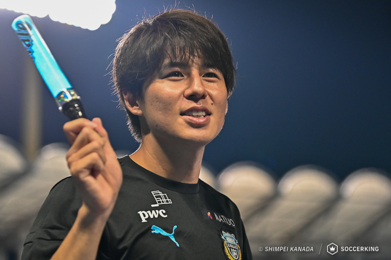 99_Z6A_5297_3936 x 2624