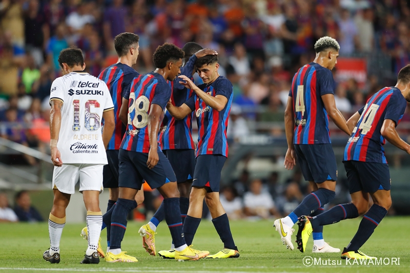Barcelona_Pumas_220807_0007_