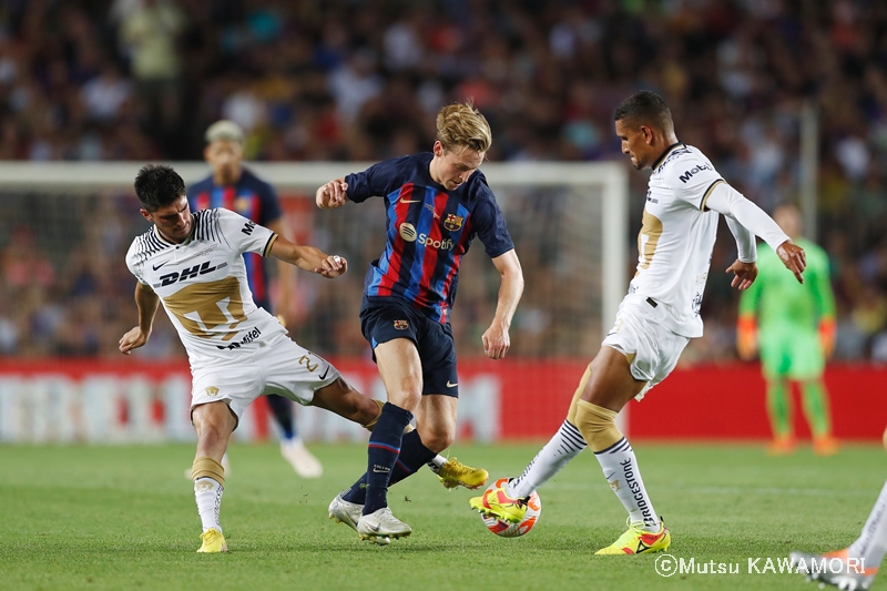 Barcelona_Pumas_220807_0008_
