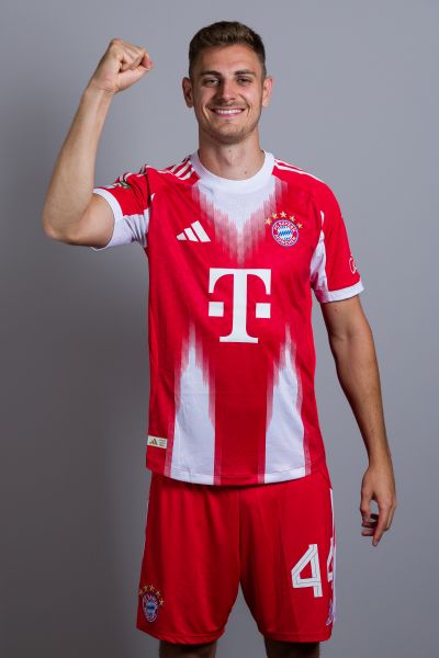 ヨシプ・スタニシッチ（バイエルン）のプロフィール画像