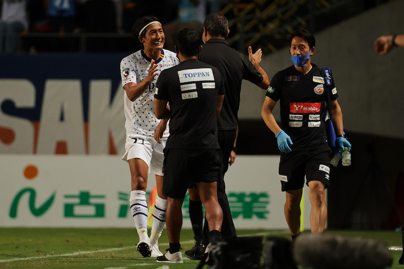 長崎、J1昇格へ“勝負の7連戦”スタート…初戦白星に貢献の都倉賢「必ず目標達成できると信じている。やり続けるだけ」