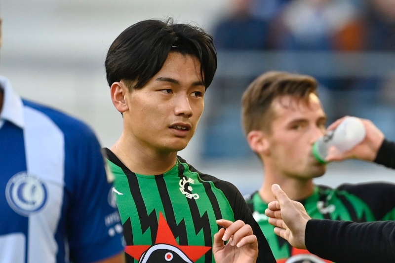 上田綺世