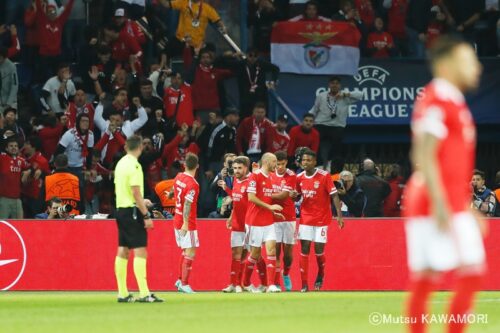 PSG_Benfica_221011_0013_