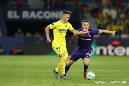 Villarreal_Wine_221006_0010_