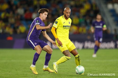 Villarreal_Wine_221006_0014_