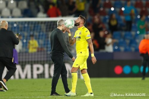 Villarreal_Wine_221006_0015_