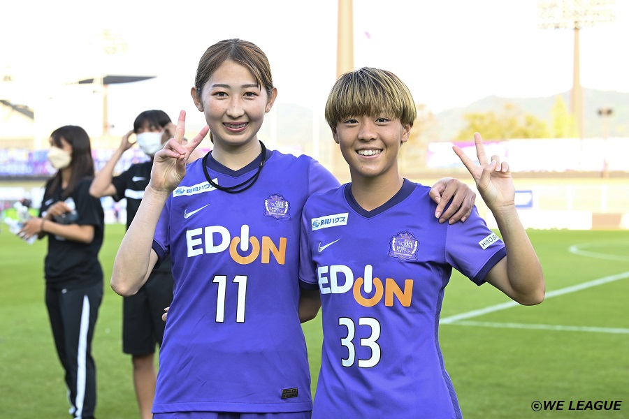 S広島R、逆転勝利でWEリーグ白星発進！　後半開始10秒弾の中嶋淑乃「思い切って打った」