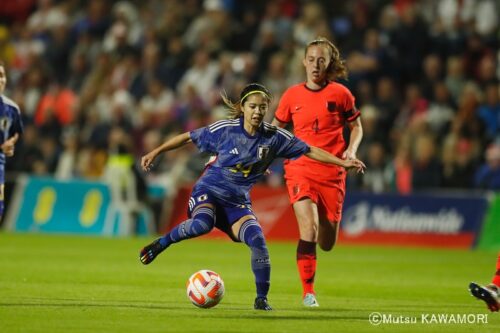 EnglandW_JapanW_221111_0003_