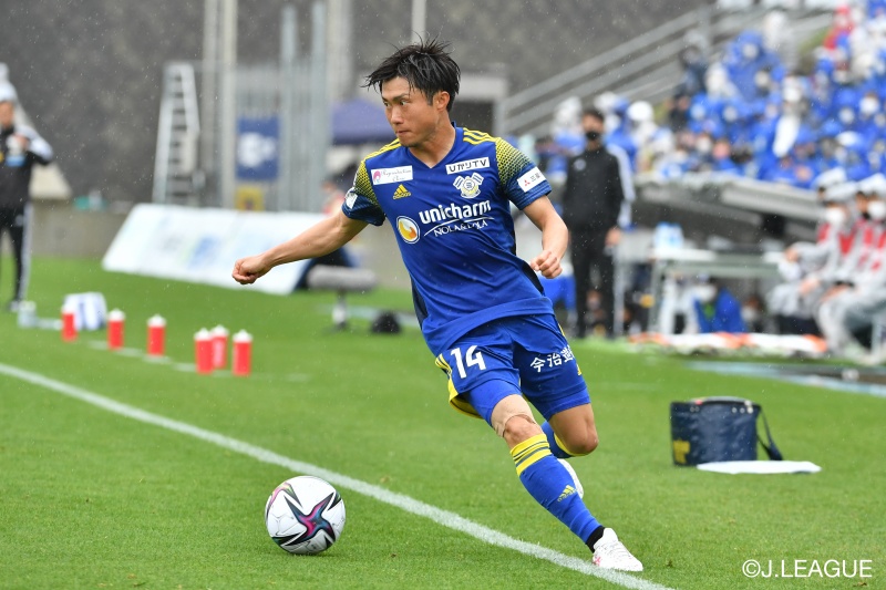 平岡翼