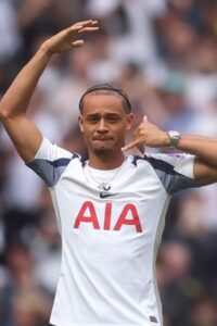 シャビ・シモンズ