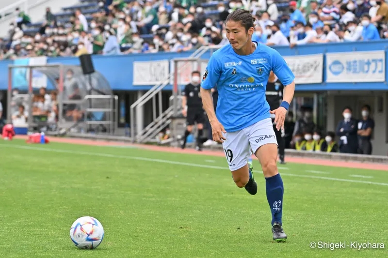 亀川諒史
