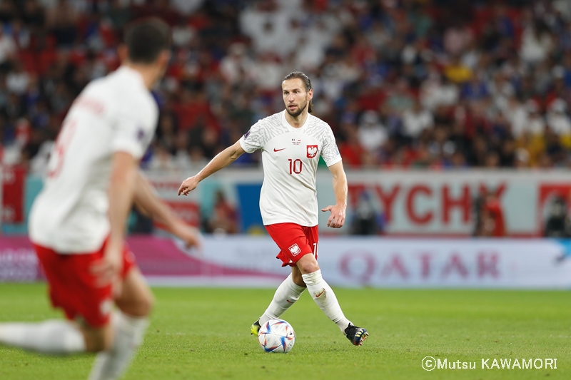 France_Poland_221204_0007_