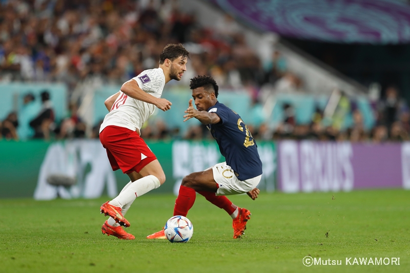 France_Poland_221204_0015_