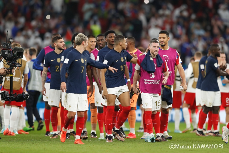 France_Poland_221204_0019_