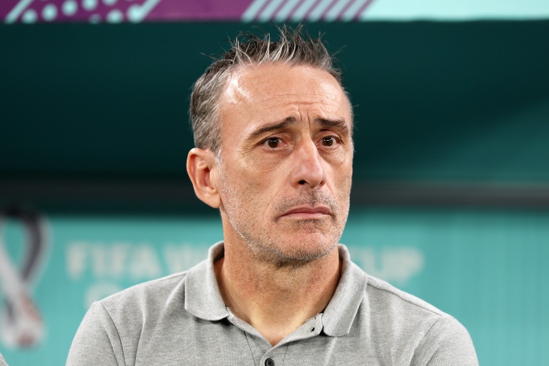 パウロ・ベント監督