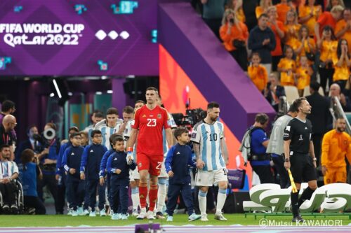 Netherlands_Argentina_221209_0001_