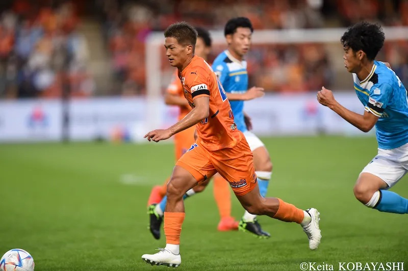 北川航也