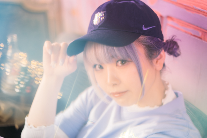 【サッカーキング×Pococha】「スポーツコーデ写真集」のイベントを勝ち抜いた「みっくん」さんが、海外クラブチームのユニフォームを着て登場！