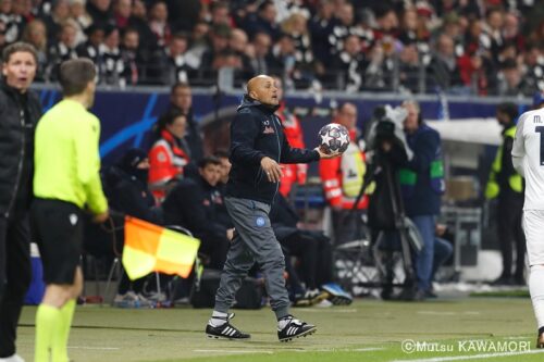 Frankfurt_Napoli_230221_0010_