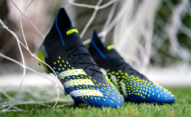 サッカースパイク