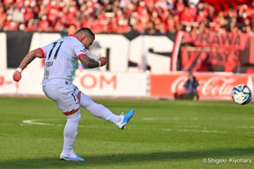 20230304 J1 Urawa vs COsaka Kiyohara30(s)