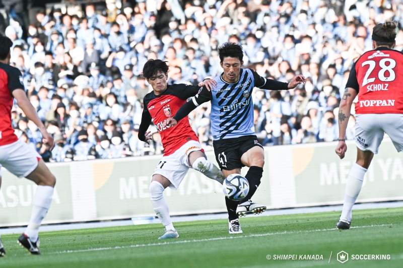 浦和レッズ、川崎フロンターレ
