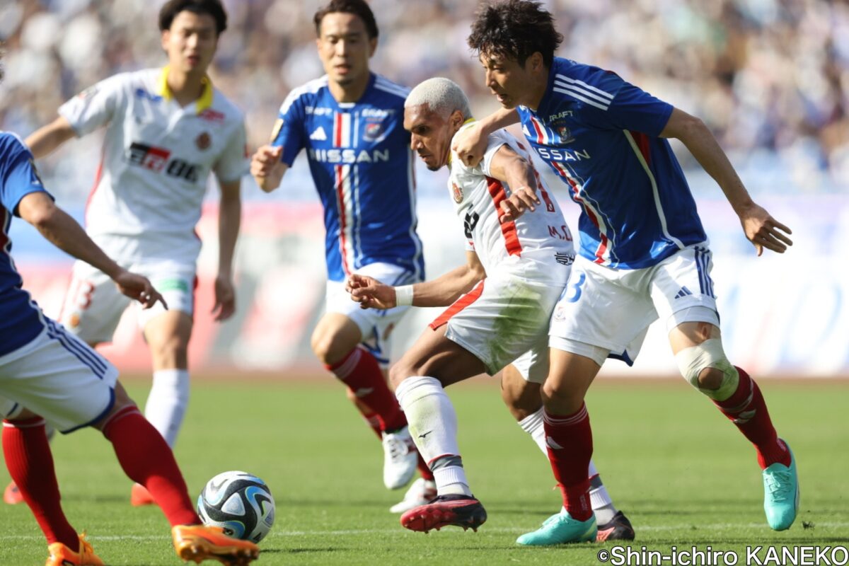 上位直接対決は痛み分け…横浜FM、主将・喜田拓也のゴールで名古屋に追いつく