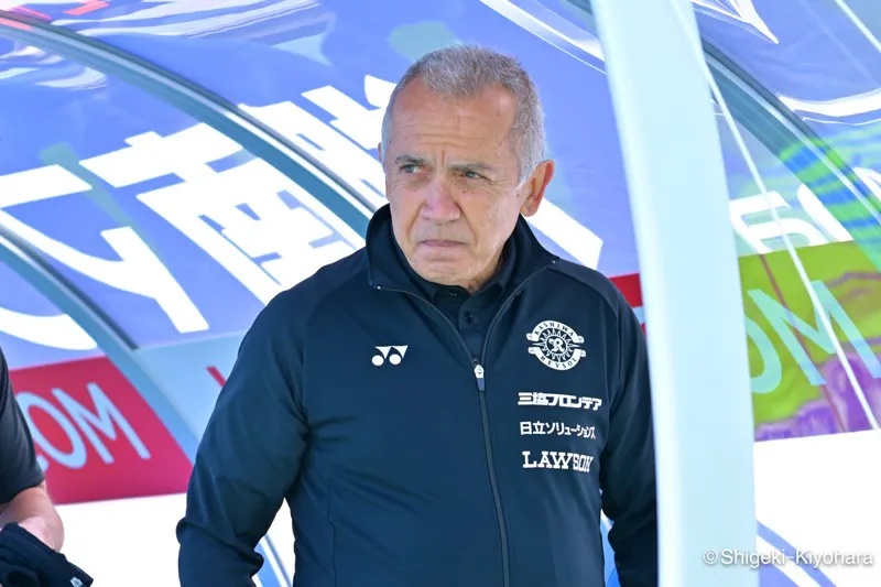 ネルシーニョ監督