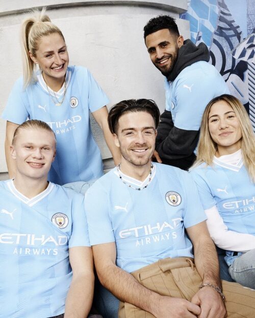 23AW_Social_TS_Football_Man-City_Home_Player_Group_3149_4x5_1080x1350px