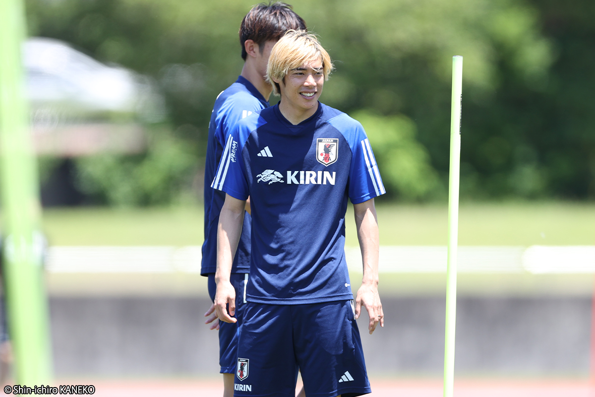 伊東純也