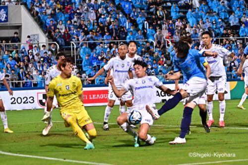 20230701 J1 YokohamaFC vs GOsaka Kiyohara14(s)