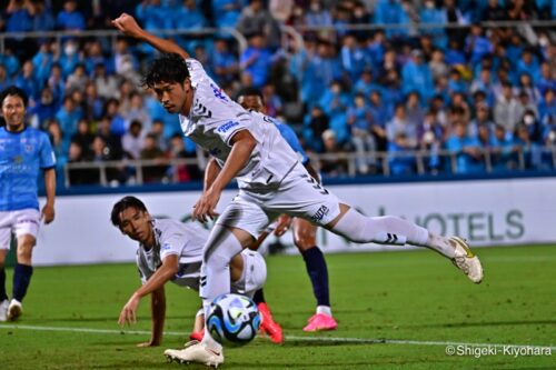 20230701 J1 YokohamaFC vs GOsaka Kiyohara40(s)