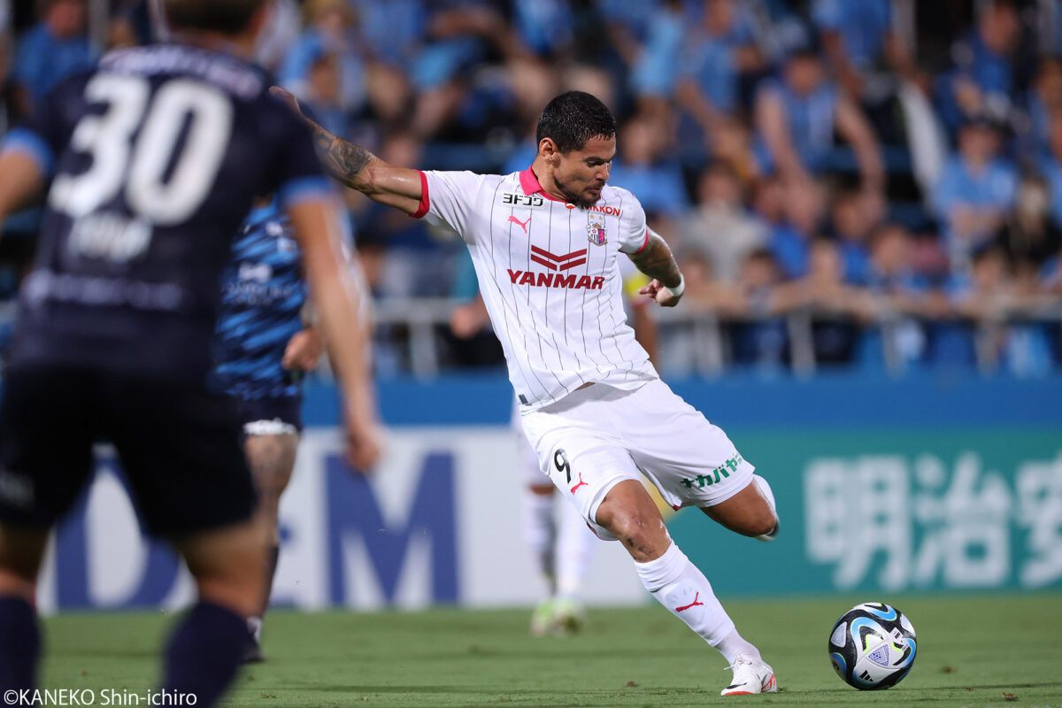 【写真ギャラリー】2023.8.20 明治安田生命J1リーグ第24節 横浜FC 0－1 セレッソ大阪