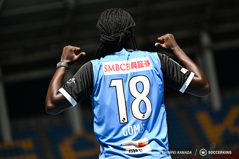 写真・1枚目】【写真ギャラリー】川崎フロンターレ バフェティンビ