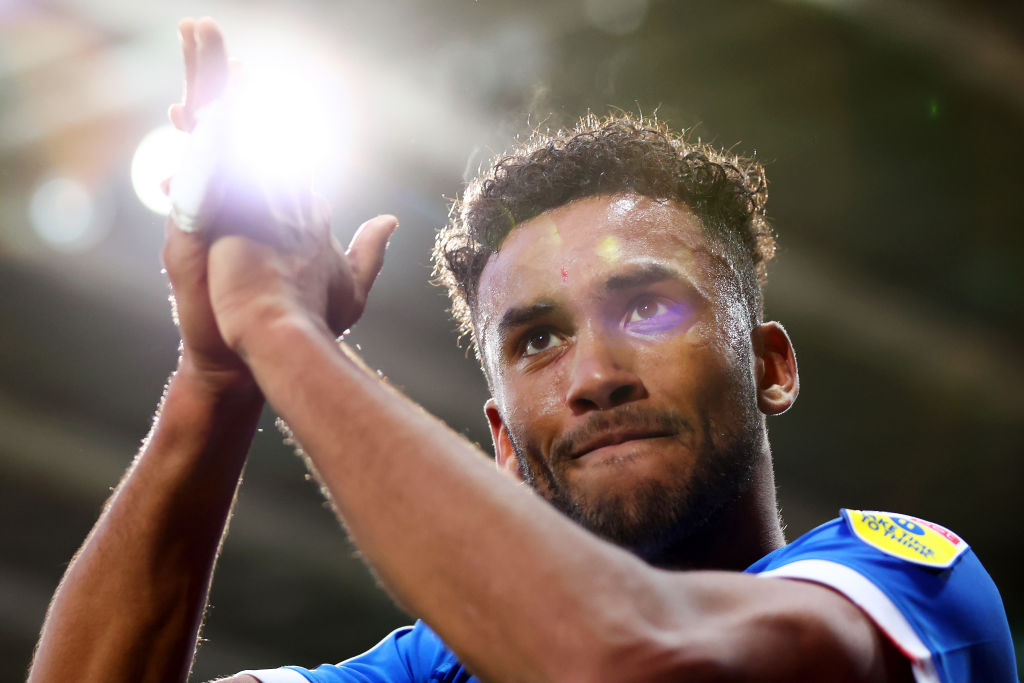 オーストン・トラスティ