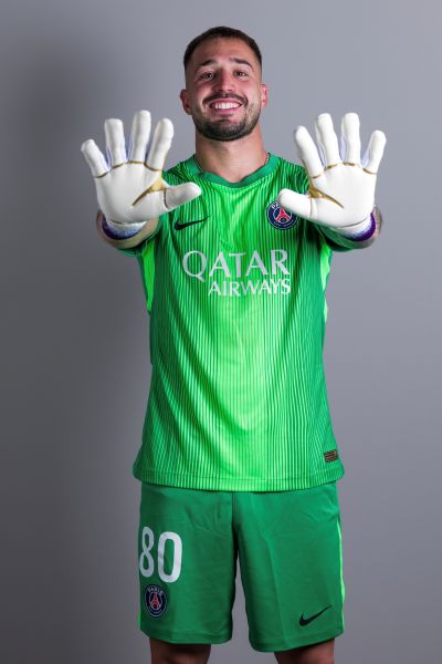 アルナウ・テナス（パリ・サンジェルマン）のプロフィール画像