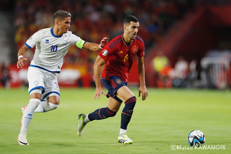 Espana_Cyprus_230912_0006_