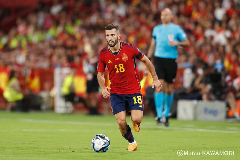 Espana_Cyprus_230912_0010_