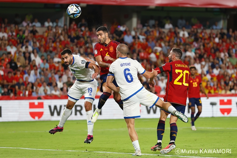 Espana_Cyprus_230912_0012_