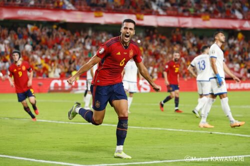 Espana_Cyprus_230912_0013_